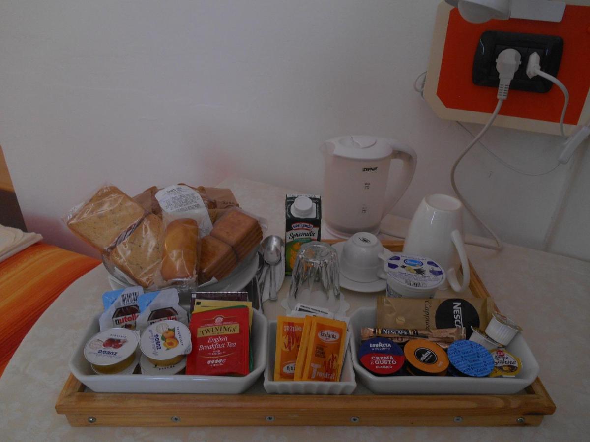 Le Rose Malpensa Bed & Breakfast Busto Arsizio Luaran gambar