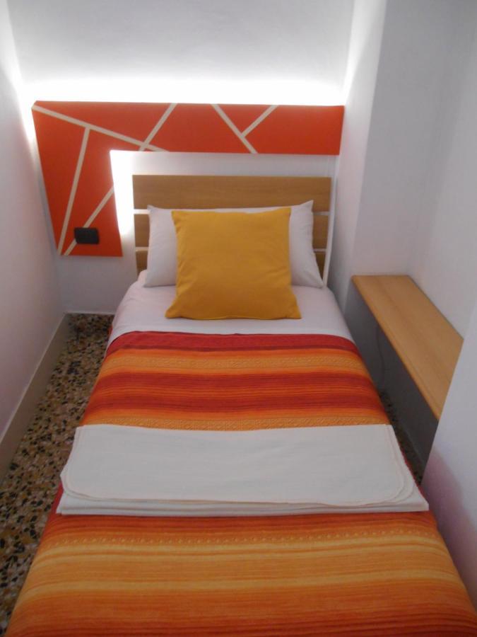 Le Rose Malpensa Bed & Breakfast Busto Arsizio Luaran gambar