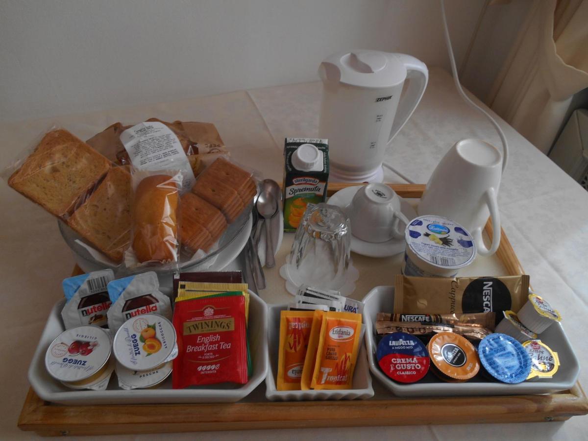 Le Rose Malpensa Bed & Breakfast Busto Arsizio Luaran gambar