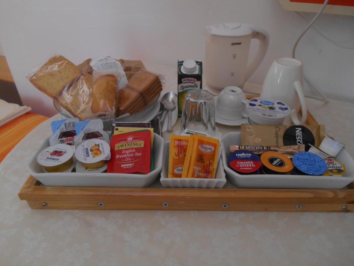 Le Rose Malpensa Bed & Breakfast Busto Arsizio Luaran gambar